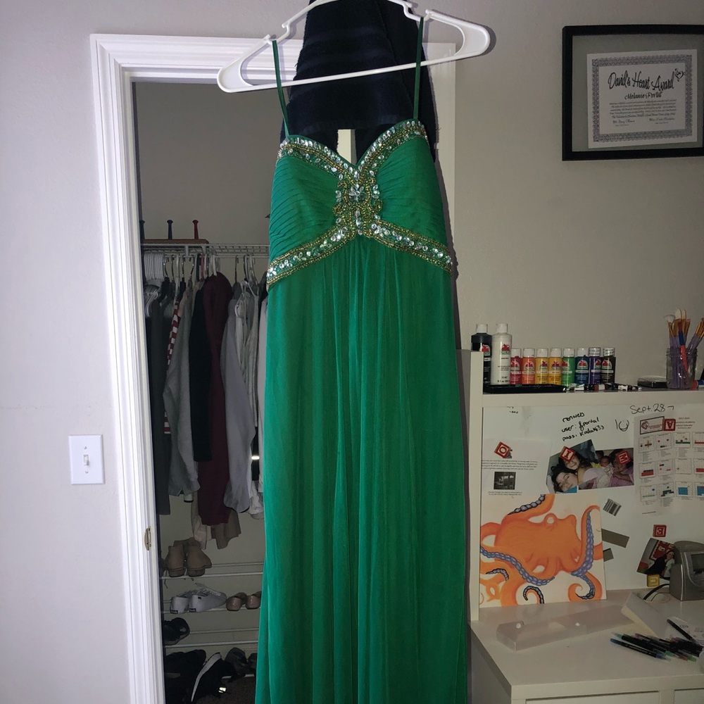 Green Prom dress